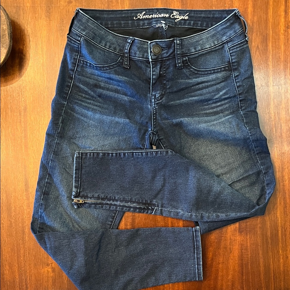 American Eagle Outfitters Women's Dark Blue Skinny Jeans